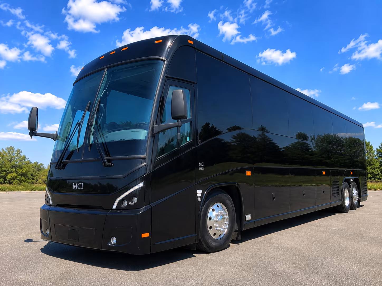 40-56 Passenger Charter Bus Exterior