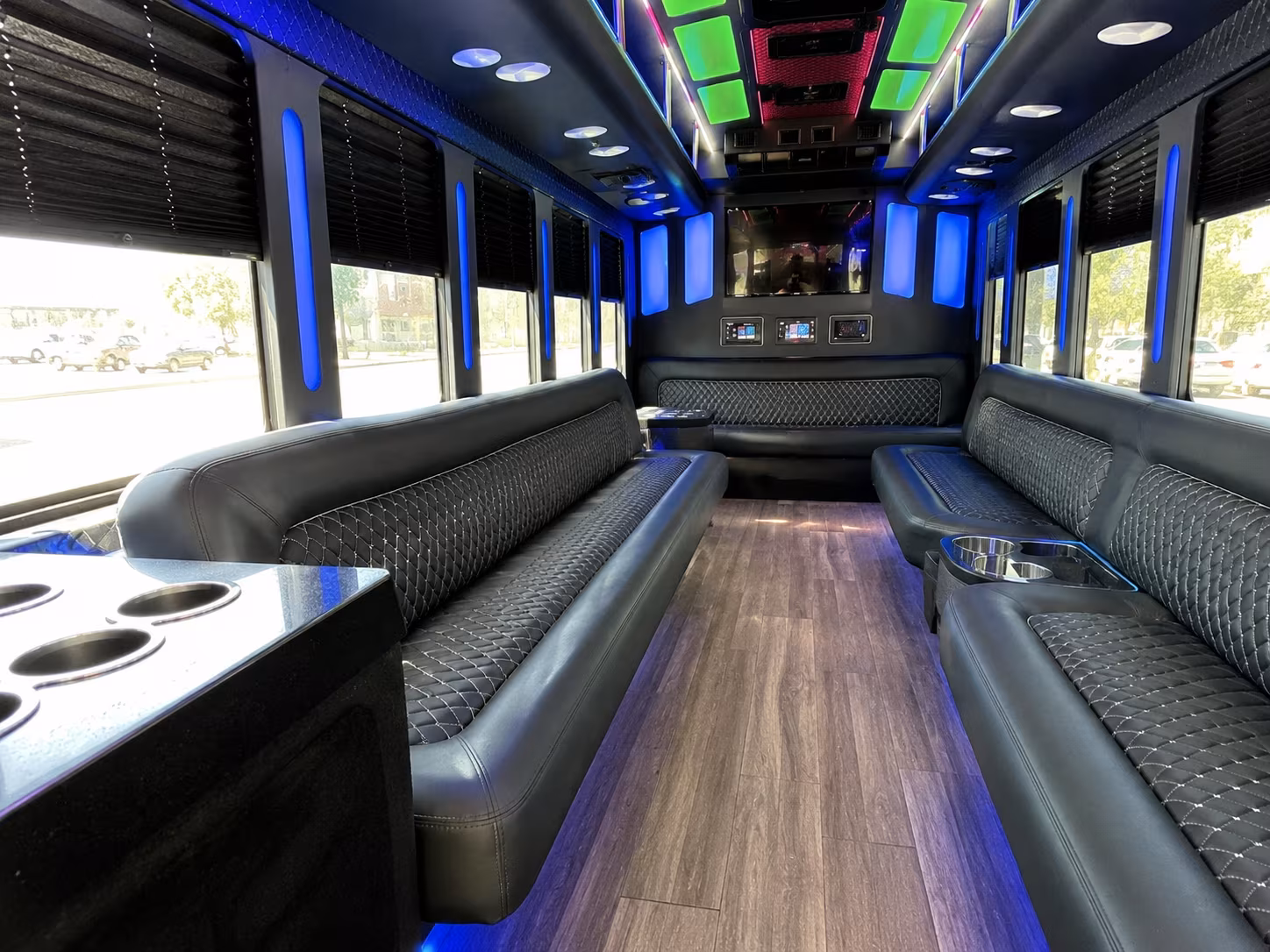 Anchorage Birthday, Sweet 16, & Quinceañera Transportation group transportation