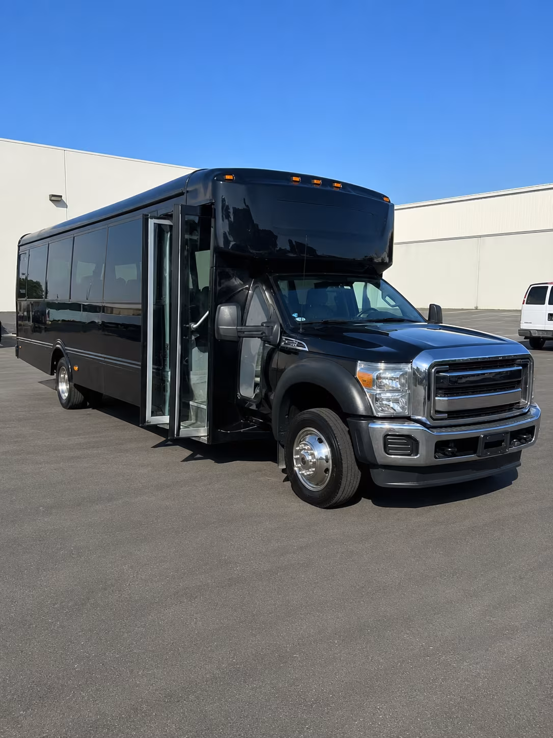 Anchorage Prom & Homecoming Transportation onboard seating