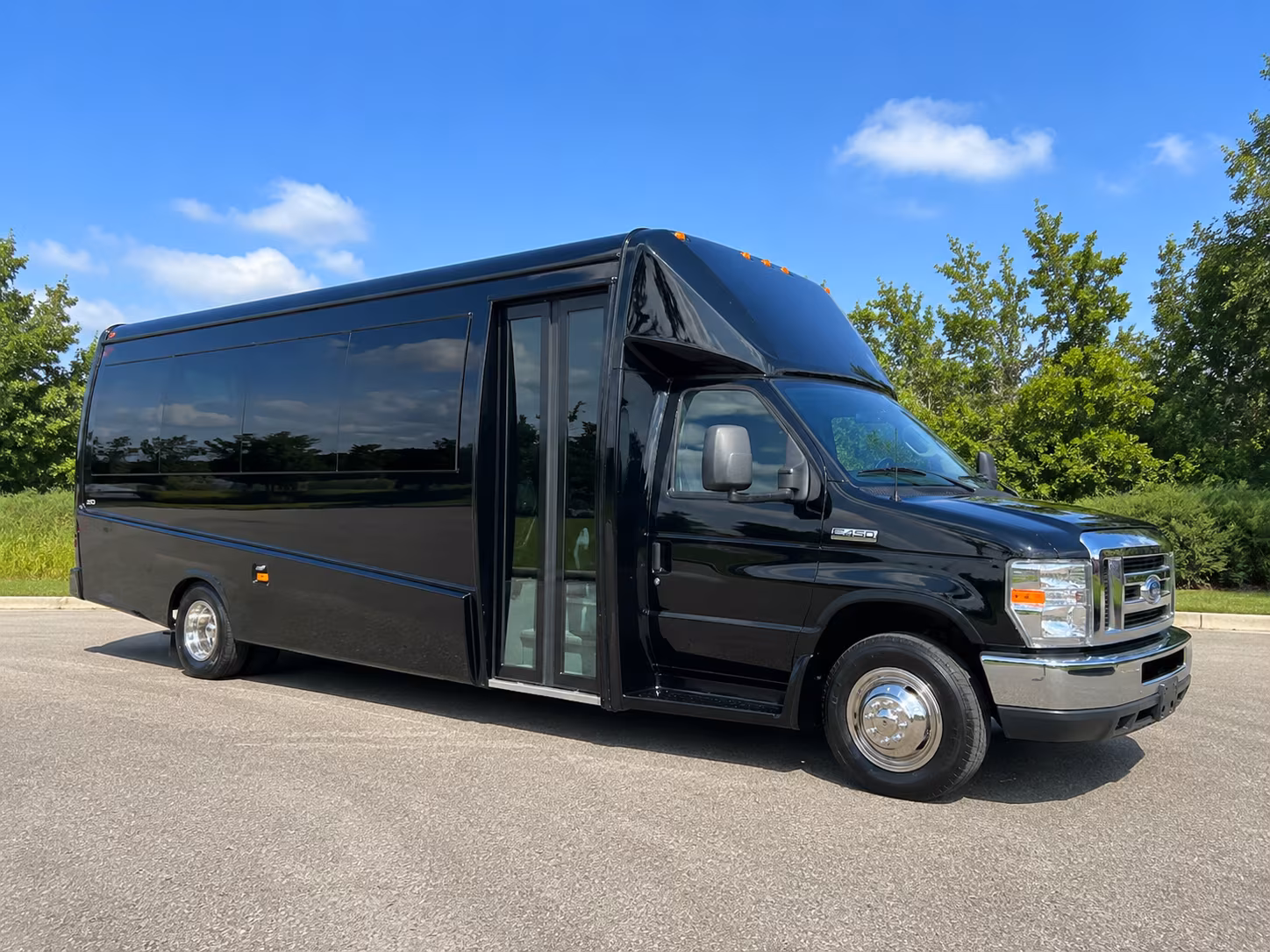 Kirkland Airport Shuttles & Transportation