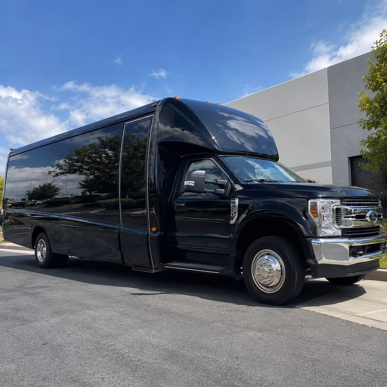 Kirkland Wedding Transportation & Shuttle Service